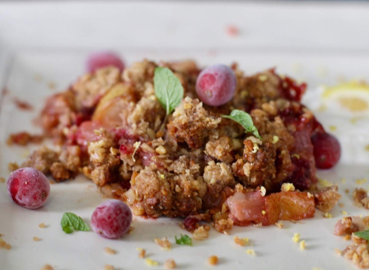 Cranberry pear crisp