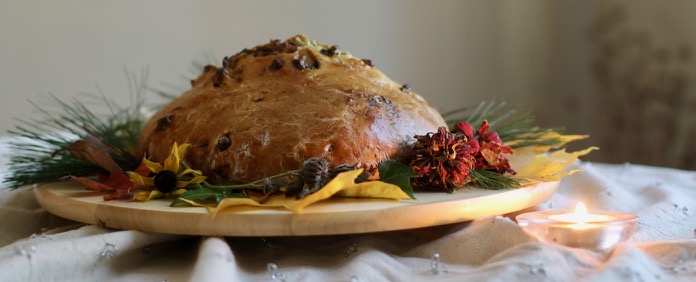 Halloween/Harvest bread (barmbrack)